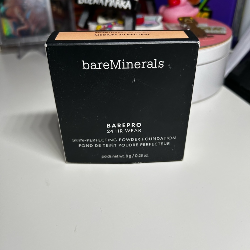 bareMinerals BAREPRO powder foundation, medium 30 neutral, 24 HR wear .28 oz